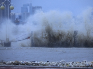 超强台风山竹影响景区关闭 广东多地将受到严重影响