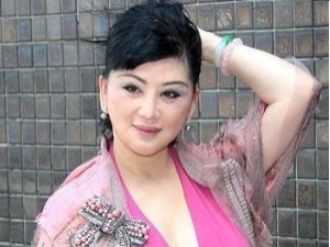 宫雪花被称为中国第一美妇 为什么会与她老公离婚
